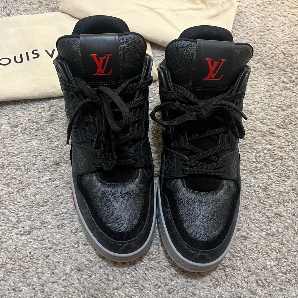 Louis Vuitton Trainer Eclipse